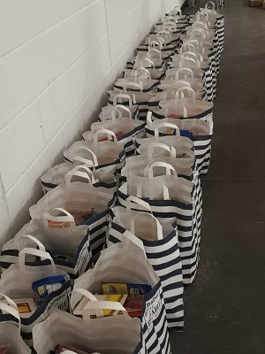 The FC United FoodHub celebrates Diwali with the playing squad